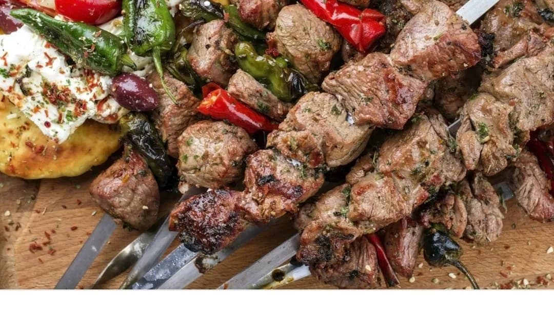 MAYA’S BBQ